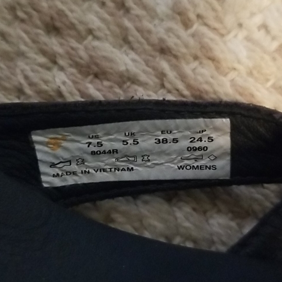 Timberland sandals - Picture 5 of 6